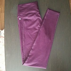 Fabletics High Waisted Powerhold Legging
